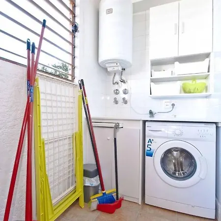 Es Pinaret * 포엔샤